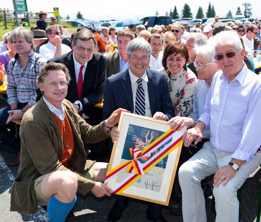  Villacher Alpenstraße feiert 50-Jahr-Jubiläum mit großem Festakt
und Überreichung des Kärntner Landeswappens