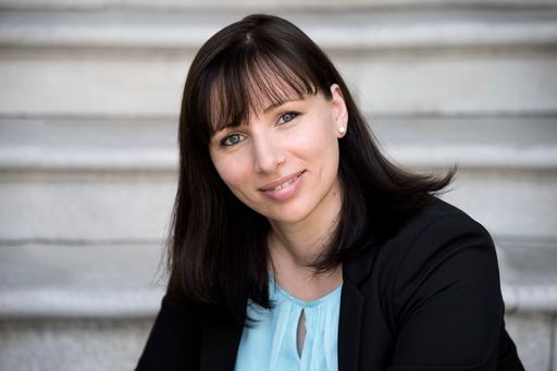  Mag. (FH) Sabine Peternell wird ab 15. Oktober
2015 die neue Geschäftsführerin der Bad Kleinkirchheimer Tourismus
Marketing GmbH.