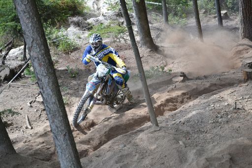Vorschau Bild von Die Waldpassagen haben es in sich beim Kaolinwerkrennen. 900
Endurofahrer gehen in zwei Tagen an den Start.