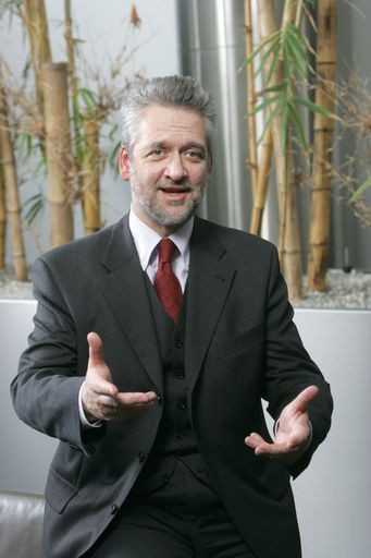 Gastkommentar: Dr. Wolfgang Louzek, Präsident des
Verbandes der Institutionellen Immobilieninvestoren (VII)
