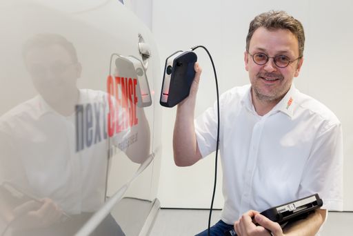 Geschäftsführer und Gründer Clemens Gasser
berichtet stolz über das Wachstum von Nextsense
