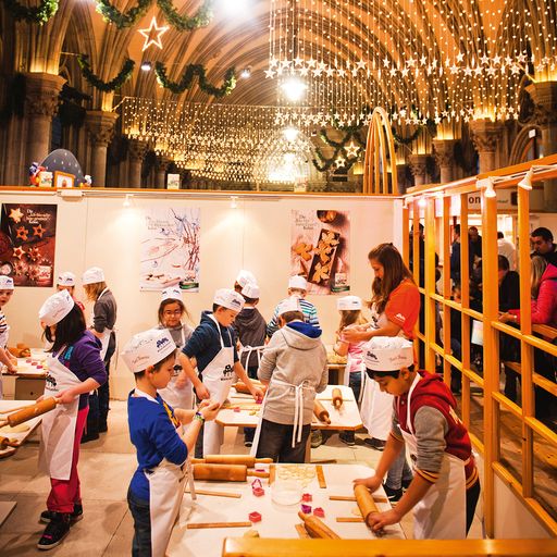 Vorschau Bild von Backen und Kunsthandwerk in „Christkindls
Werkstatt“