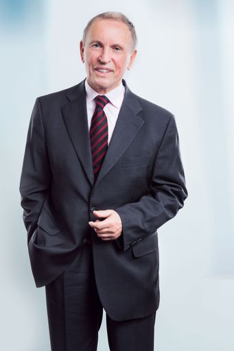 Vorschau Bild von Portraitfoto Dkfm. Dr. Hans-Gert Breinl
(Eigentümer)