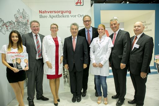  Bundespräsident Heinz Fischer auf der Kommunalmesse
am Stand der Apothekerkammer