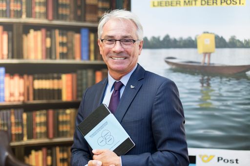 Post-Generaldirektor Pölzl publiziert Handbuch zur
Unternehmensführung