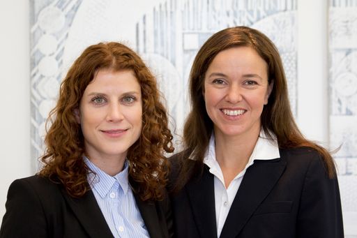  Dr. Katerina Schenkova (links) und Dr. Anita Lukaschek verstärken
seit 1. Oktober das Kartellrechtsteam von Baker & McKenzie in Wien.