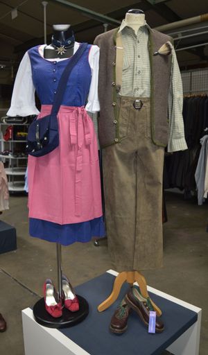 Vorschau Bild von .A.S.A. Dress Premium Quality Trachten in den Wiener carla Shops