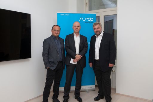  Pressegespräch anlässlich der Eröffnung v.l.n.r.: Harry Gatterer,
Zukunftsinstitut; Herbert Zitter, M.O.O.CON; Karl Friedl, M.O.O.CON