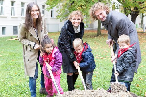 Spatenstich am Gelände des Orthopädischen Spitals
Speising: Ein neuer Kindergarten wird errichtet.