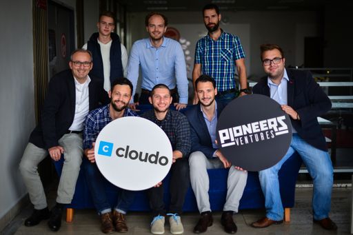Das Team des slowakischen Startup Cloudo trifft auf das Team von
Pioneers Ventures im Büro von Cloudo.
