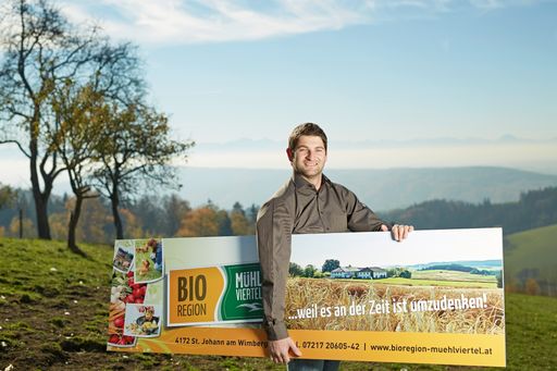Vorschau Bild von Geschäftsführer Daniel Breitenfellner führt die
BioRegion Mühlviertel vom Regionalprojekt in eine dauerhafte
Organisationsstruktur als Verein mit bereits 130 Mitgliedern.