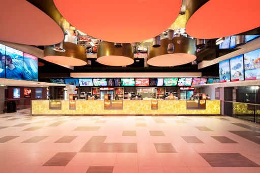 Vorschau Bild von Der Kassenbereich im neuen Cineplexx Linz