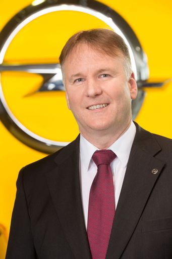  Dipl.Ing Rudi Spieß, Aufsichtsratsvorsitzender Opel
Wien GmbH