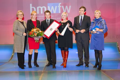 ÖBB gewinnt Staatspreis PR 2015 mit: "Eröffnung
Wien Hauptbahnhof"