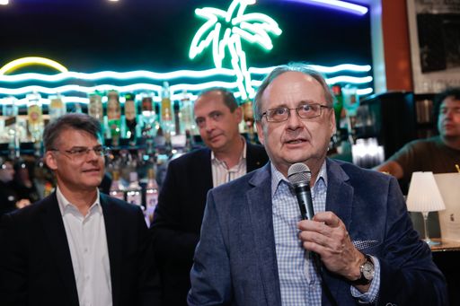 Peter Drobil bei Ansprache in der Palme