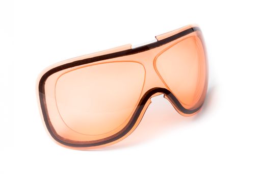 Vorschau Bild von Die Doppelscheibe verhindert weitestgehend das Beschlage der
Gläser. Sie ist optional in transparent oder einem
kontraststeigerndem Orange erhältlich