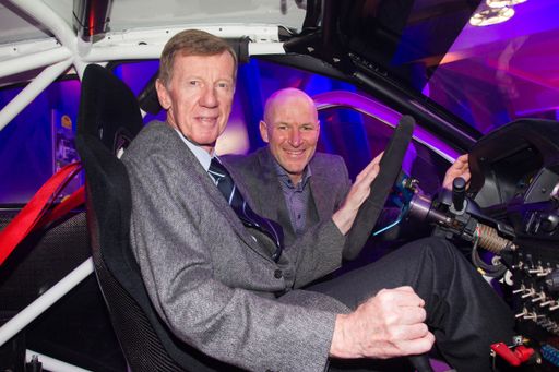 Vorschau Bild von Eröffnung der Eventlocation "autohaus" von Hotel
Gut Brandlhof. Im Bild (von links nach rechts): Walter RÖHRL
(2facher Rallye Weltmeister) und Alexander STROBL (Brandlhof
Eigentümer)