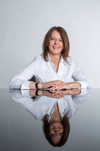  Mag. Gerlinde Rogatsch, neue Regionalmanagerin der
Humanocare-Betriebe für Pflege und Rehabilitation, Region Österreich
Nord – Salzburg und Oberösterreich.