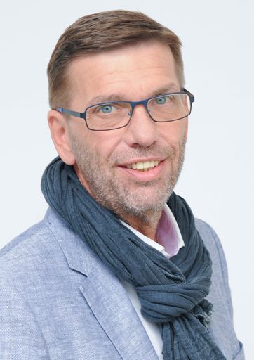 Erich Weichselbaum, CEO ELK