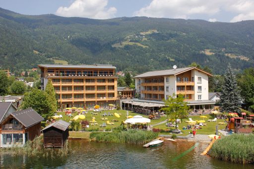 Vorschau Bild von Die Gäste des ****Hotel SeeRose haben das Hotel
zu 100 % weiterempfohlen und mit 5,9 von 6 möglichen Sonnen
bewertet.