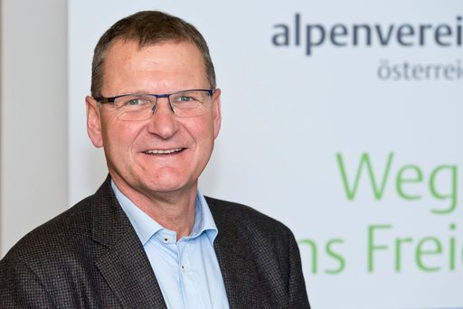 Vorschau Bild von Andreas Ermacora, Präsident des Alpenvereins