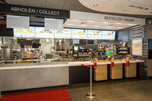 Vorschau Bild von Kompromisslose Frische und Qualität: Bis Jahresende implementiert
McDonald’s Österreich sein innovatives Küchen- und Servicekonzept
flächendeckend.