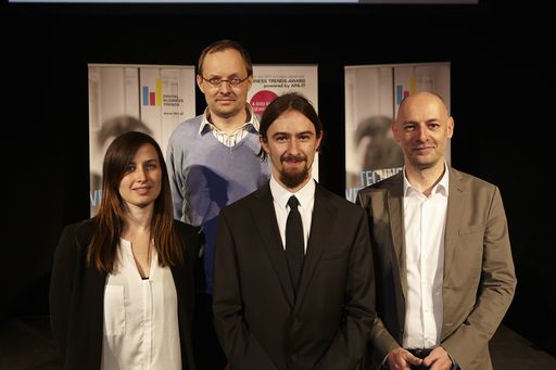 http://www.apa-fotoservice.at/galerie/7502 Im Bild
v.l.n.r.: Veronika David (FH Technikum Wien), Markus Vincze (TU
Wien), Benjamin Aigner (FH Technikum Wien) und Marcus Hebein
(Moderator, APA – Austria Presse Agentur)