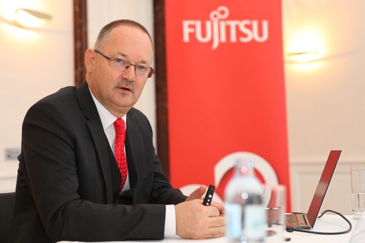 http://www.apa-fotoservice.at/galerie/7525 Im Bild:
Fujitsu Managing Director Wilhelm Petersmann