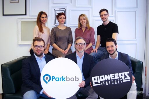 Pioneers Ventures-Team mit Parkbob-Team