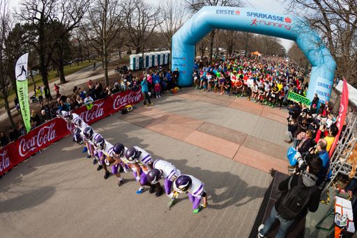  Laufen hilft -­ Österreichs Laufopening am 28. Februar 2016
