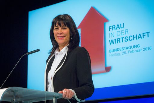  Die neu gewählten Bundesvorsitzende von "Frau in der Wirtschaft"
im Wirtschaftsbund, Martha Schultz.