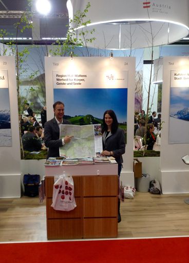  ITB 2016: Die Region Hall-Wattens präsentiert
neue Kristallwanderungen & funkelnde Urlaubserlebnisse im Herzen
Tirols