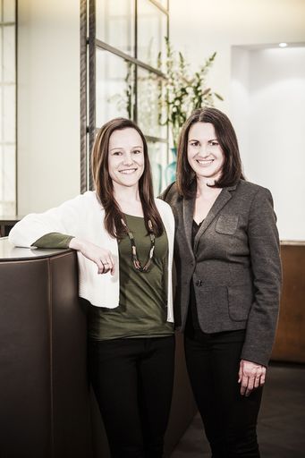 Vorschau Bild von In nur vier Wochen verlieh das Team unter der Leitung von Grasser
Kristin und Gartner Katharina dem beliebten Designhotel im ersten
Wiener Bezirk noch mehr Wienerisches Flair.