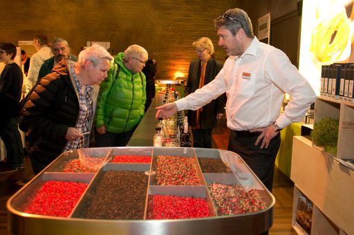 Vorschau Bild von Beim Genuss.Markt werden alle 5 Sinne von FeinschmeckerInnen
angesprochen.