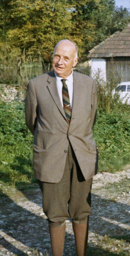  Dr. Paul Esterházy