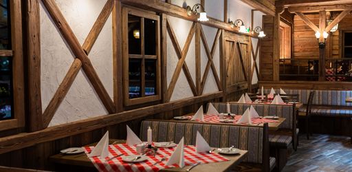  Innenausstattung Enziana Stube