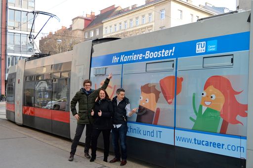  Großflächige Bewerbung unserer Services und Datenbank.