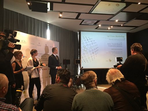 Vorschau Bild von Präsentation von Astrid Steharnig