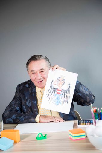 Richard Lugner mit Bundesadler