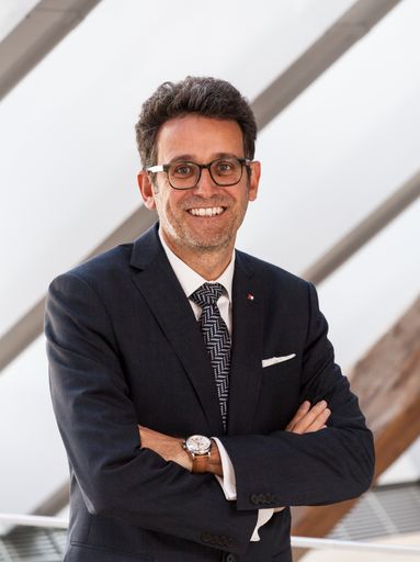 Vorschau Bild von Mit 01.01.2016 neuer BTV Vorstandsvorsitzender:
Gerhard Burtscher. Seit 27 Jahren wirkt er mit unternehmerischem
Herzblut in der BTV, davon bereits zweieinhalb Jahre als
Vorstandsmitglied. Copyright: