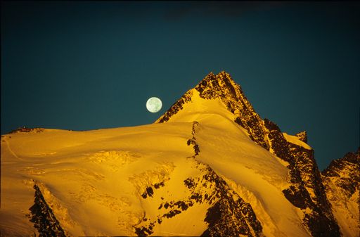  Magischer Sonnenaufgang am Großglockner, 3.798 m