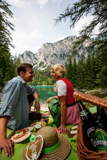 Trau di und sag Ja bei einem Picknick am Grünen
See, dem „schönsten Platz´l Österreichs 2015“