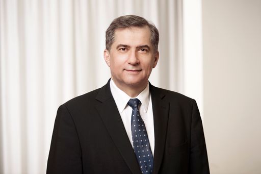 Dr. Ernst Wastler, Vorstandsvorsitzender der VAMED
AG