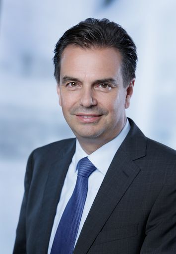 Oliver Schubert, neuer CEO der ZIZALA Lichtsysteme
GmbH