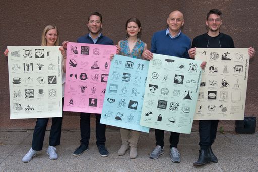  Teamfoto mit Postern Marlene Leichtfried, Milo Tesselaar,
Katharina Moser, Reinhard Herok, Sebastian Hierner
