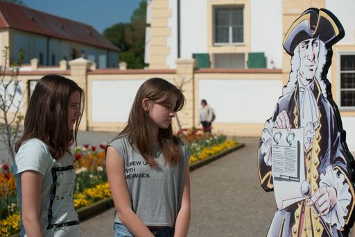 Vorschau Bild von Als Magd Johanna oder Stallbursch Paul barocke Berufe entdecken.