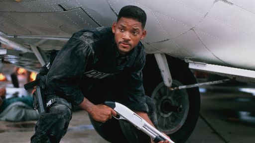 "MIB - Men In Black": Agent J (Will Smith, li.) und
Agent K (Tommy Lee Jones) sind erfahrene Alienjäger. Sendetermin:
Freitag, 27.05.2016 um 20:15 Uhr bei RTL II.