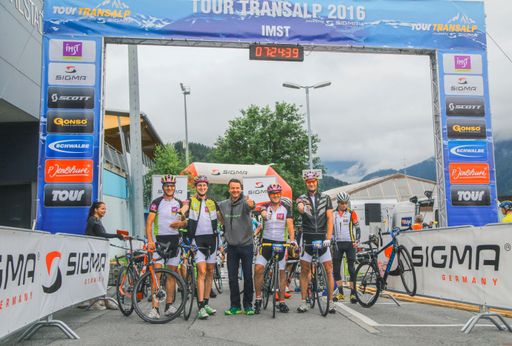 Mit am Start waren diesmal auch zwei eigene Imst
Tourismus-Teams, die mit einer extra Portion Motivation ins Rennen
gingen.