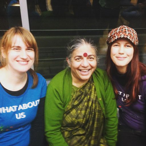 Vorschau Bild von Alexandra Wedenig und Gudrun Liemberger treffen
Vandana Shiva beim Symposium "Vielfalt ernährt die Welt"