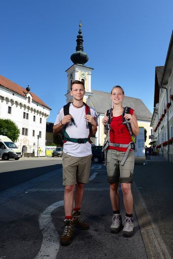  Wandern im Herbst an der Alm entlang auch im
Gourmet-Ort Vorchdorf